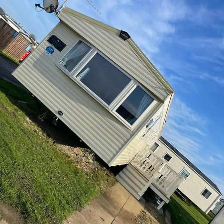 25 Cherry Tree Holiday park
